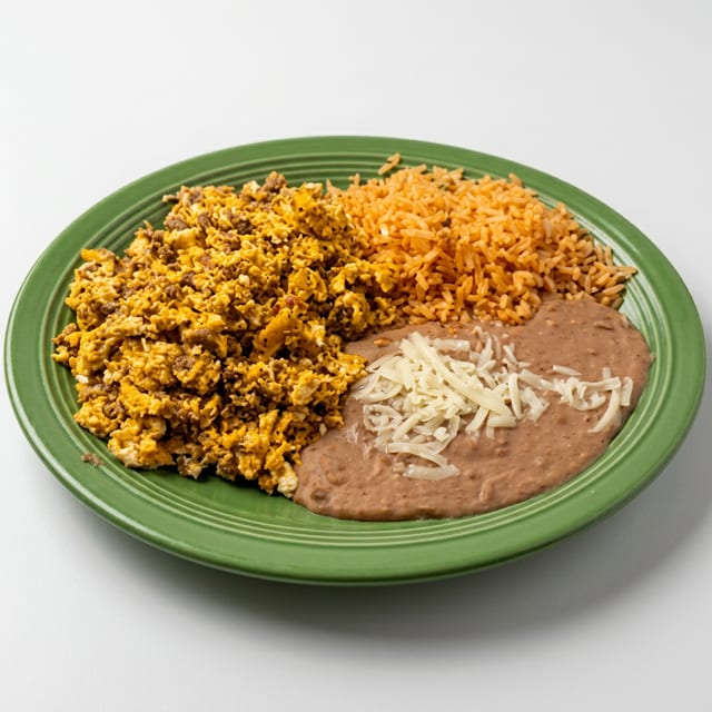 Huevos con Salchichas.